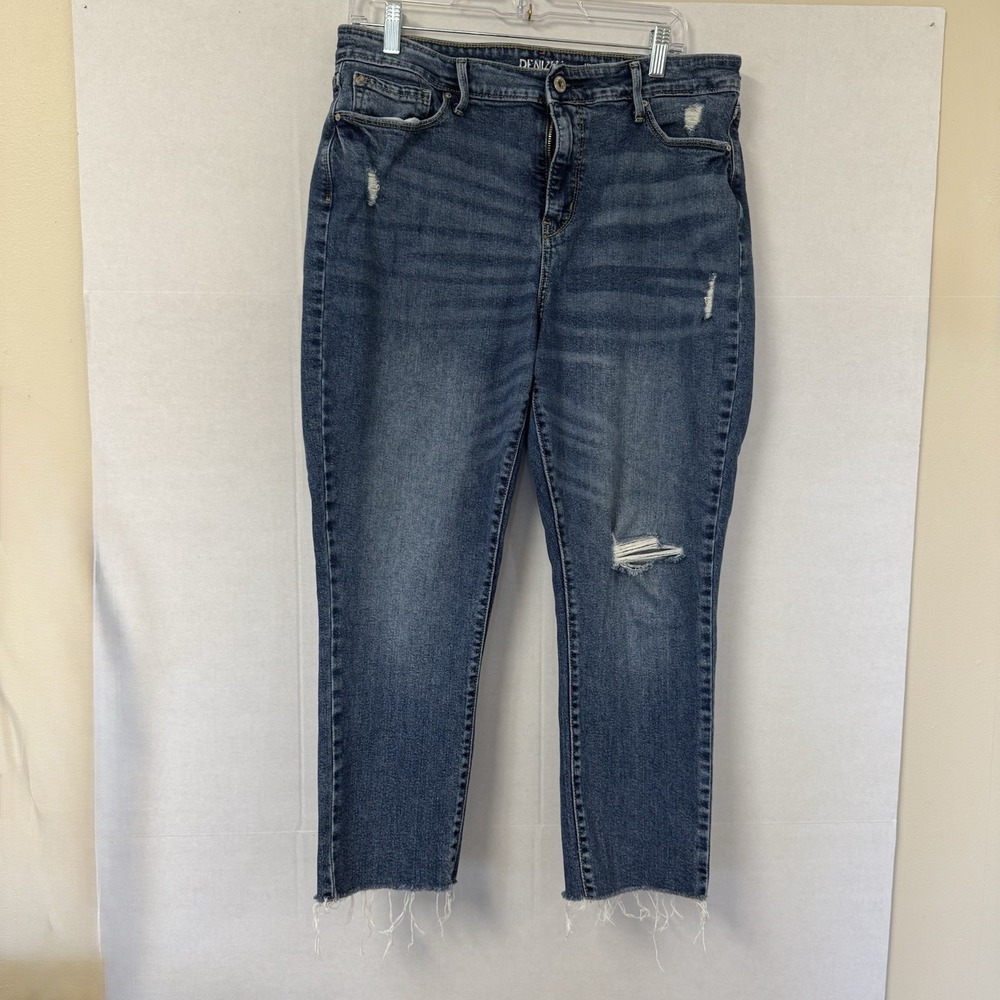 Levi Denizen Highrise Slim Ankle Distressed  14 Waist 32 Length 24 11"rise